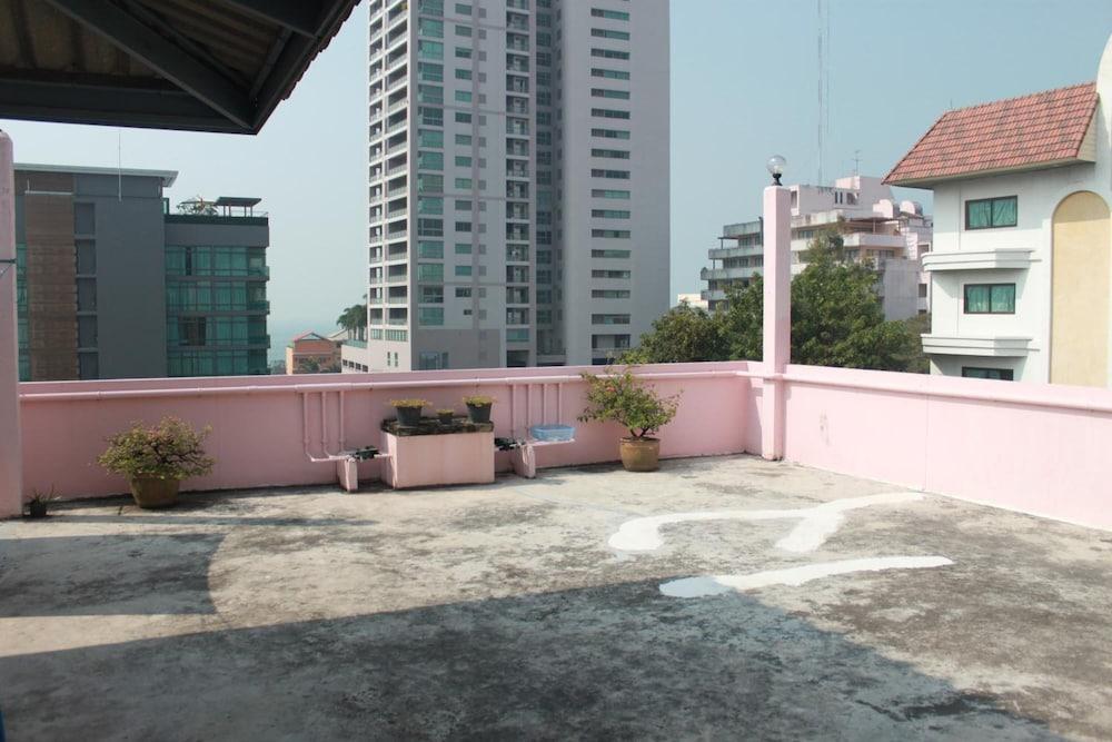 Soi 5 Apartment Pattaya Zewnętrze zdjęcie